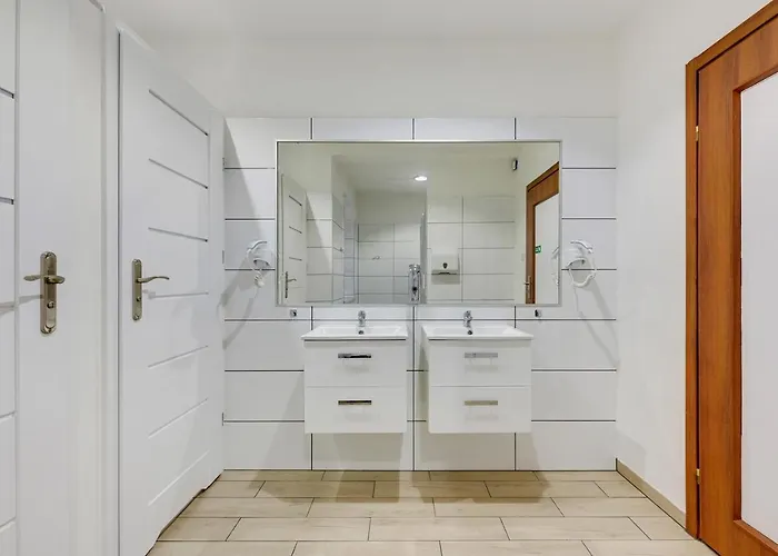 Bed and breakfast Przystanek Plaza