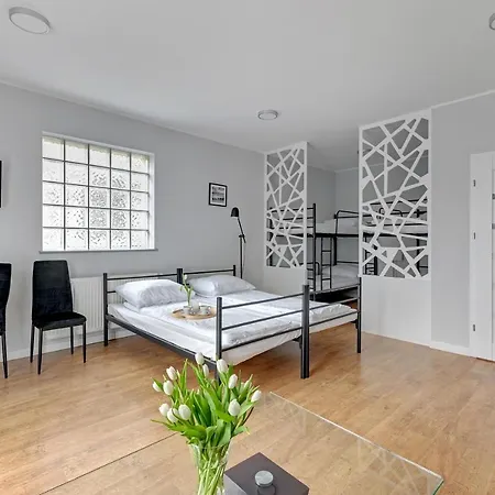 B&B Przystanek Plaza