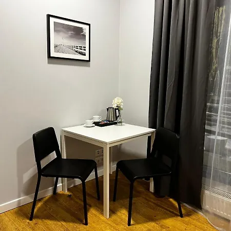 Przystanek Plaza Bed & Breakfast