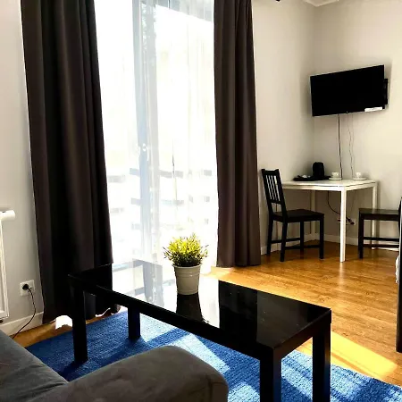 Przystanek Plaza Bed & Breakfast 2*