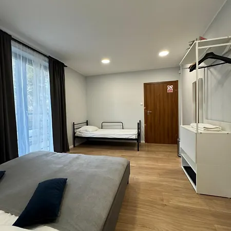 Przystanek Plaza B&B