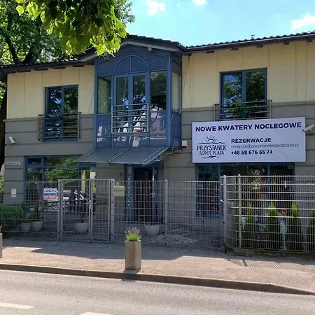 Przystanek Plaza Bed & Breakfast