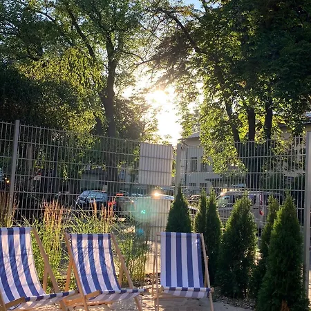 Przystanek Plaza לינה וארוחת בוקר סופוט