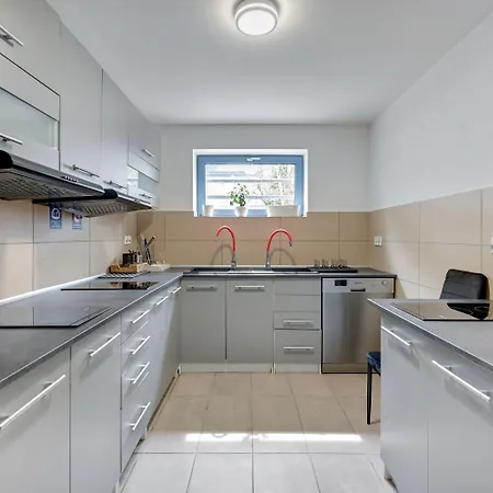 ベッド・アンド・ブレックファスト Przystanek Plaza ソポト