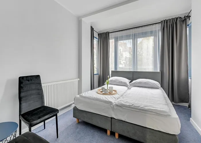 Przystanek Plaza Bed & Breakfast 2*