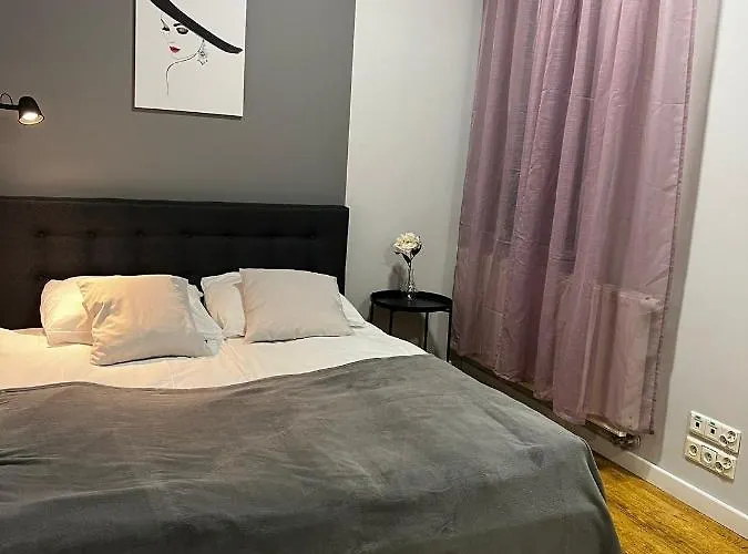 Bed & Breakfast Przystanek Plaza 2*